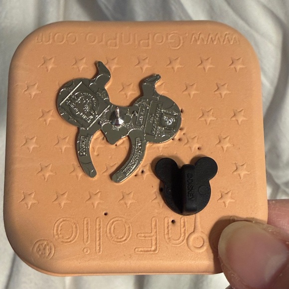 Disney 2026 Maleficent headband Enamel mystery Pin - Picture 2 of 2